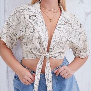 SHEIN Cream Flutter Sleeve Tie-Front Crop Top